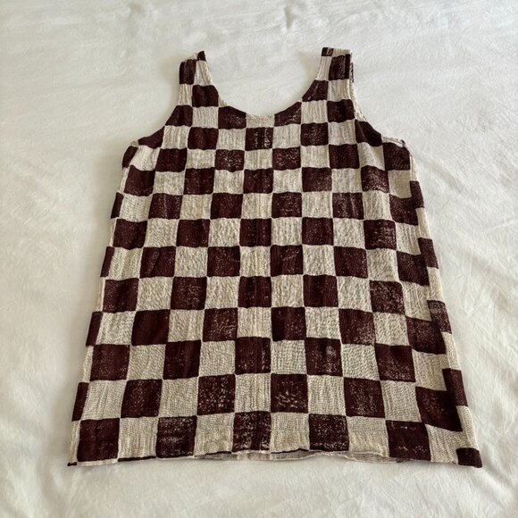 Checkered Sleeveless Top - Brown and White - Picture 6 of 6